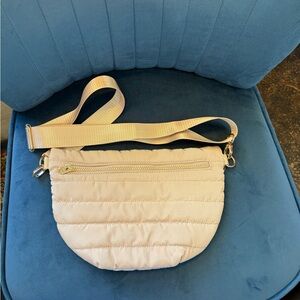Pretty Simple Jolie Puffer Crossbody Bag in Beige